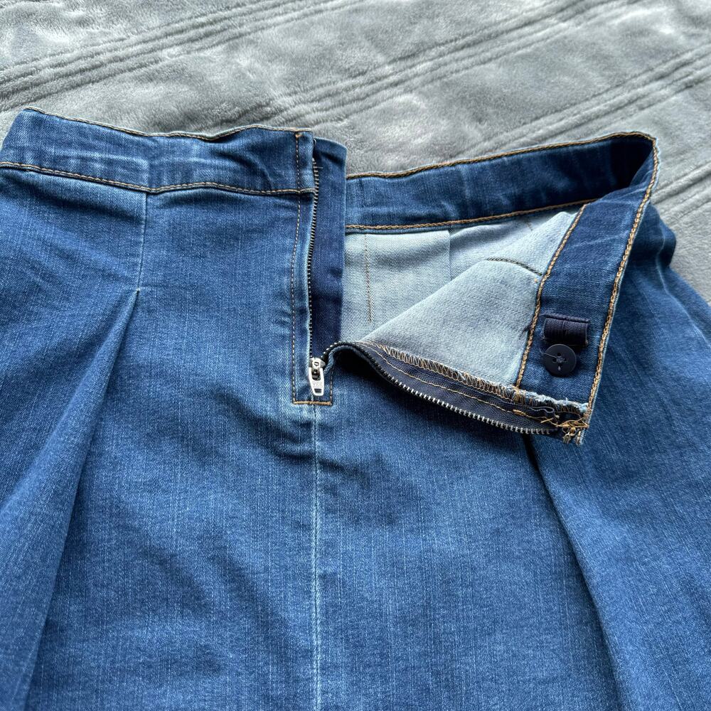 Art Class Girls Cotton Blend Denim Pleated Skirt Adjustable Waist XL 14/16 - Picture 5 of 9